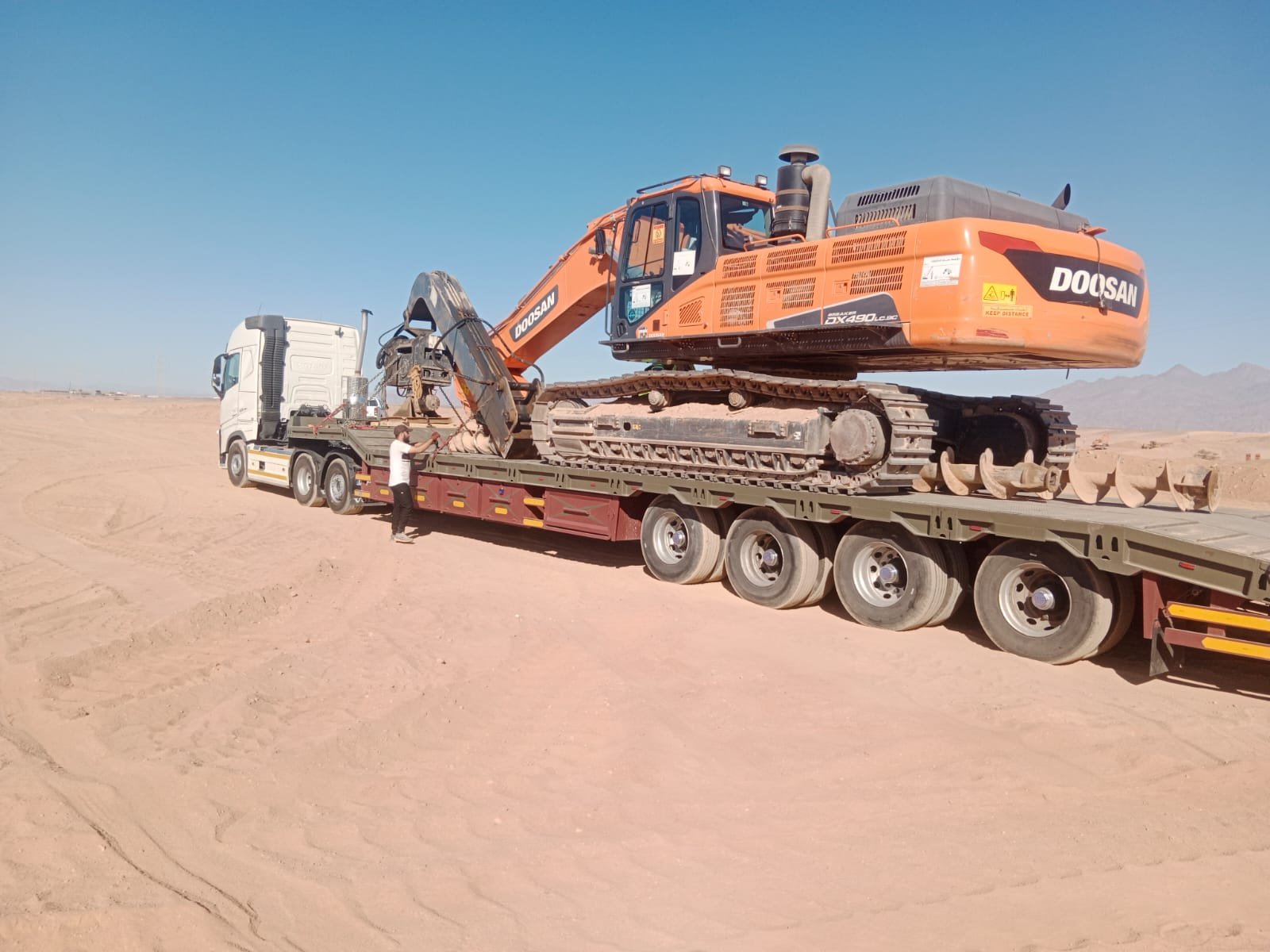 Project & Equipment Logistics Lowbed