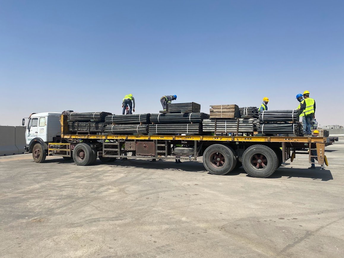 Dubai Flatbed Truck Available, Prices Start from 250 Dirham